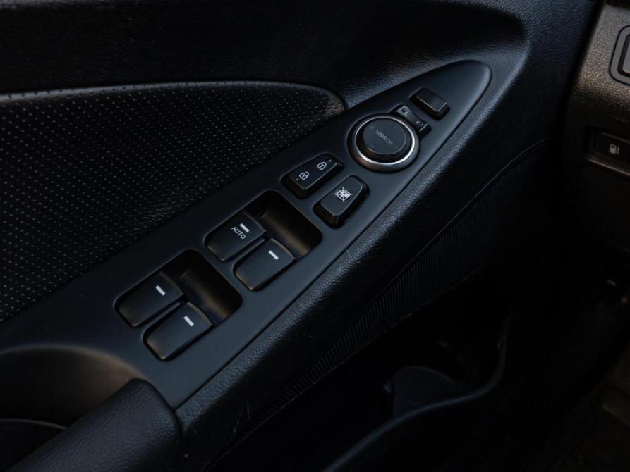 Hyundai Sonata VI (YF) Краснодар  - изображение 19