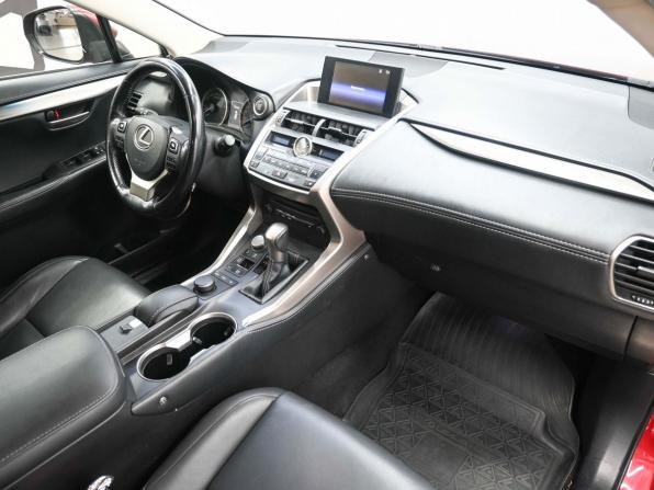 Lexus NX I с пробегом 2015 года, цена 2 749 900 рублей, 126319 км, внедорожник, Автокод Объявления