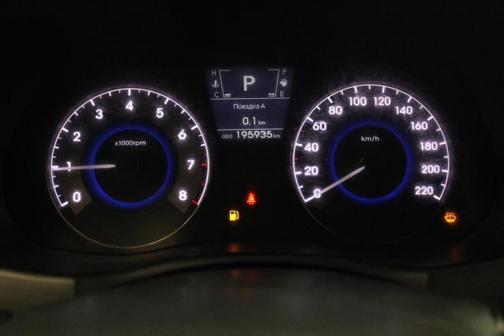 Hyundai Solaris I Томск  - изображение 8