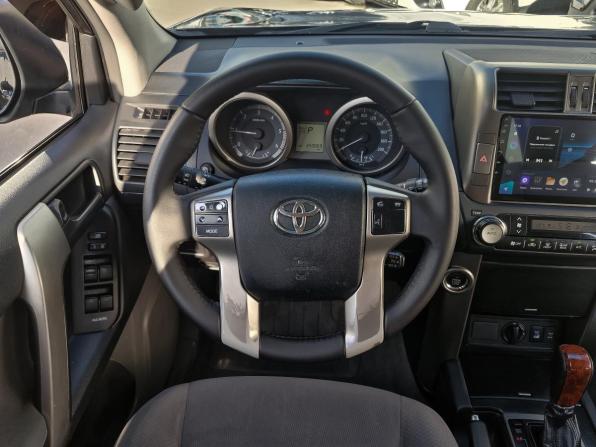 Toyota Land Cruiser Prado 150 Series с пробегом 2013 года, цена 2 626 000 рублей, 343069 км, внедорожник, Автокод Объявления