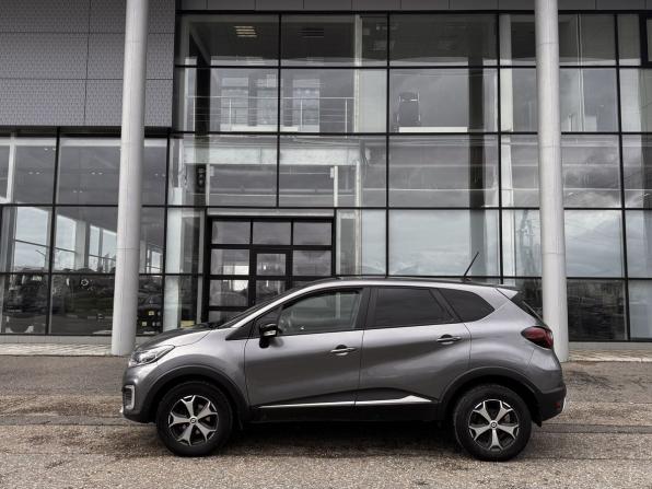Renault Kaptur I Рестайлинг с пробегом 2021 года, цена 1 500 000 рублей, 56000 км, внедорожник, Автокод Объявления