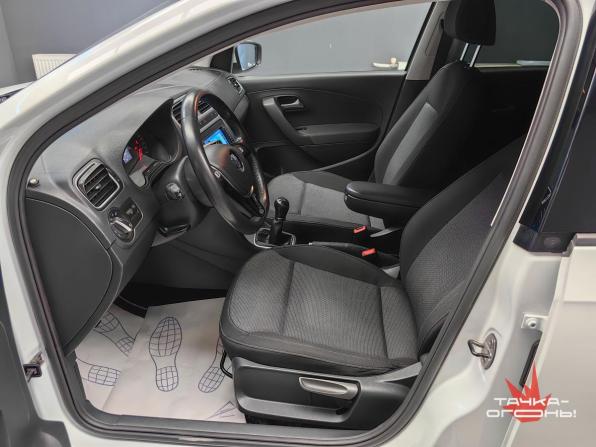 Volkswagen Polo V Рестайлинг с пробегом 2018 года, цена 1 248 000 рублей, 139000 км, седан, Автокод Объявления