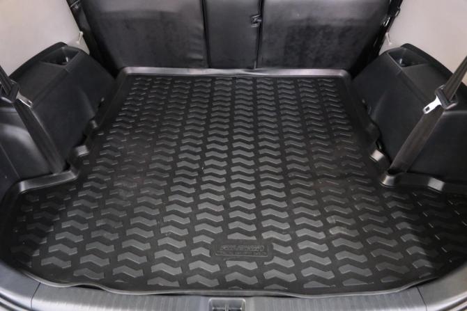 Toyota Wish II Рестайлинг с пробегом 2012 года, цена 1 469 000 рублей, 101945 км, минивэн, Автокод Объявления