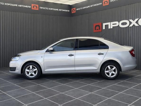 Skoda Rapid I с пробегом 2016 года, цена 937 000 рублей, 148560 км, лифтбек, Автокод Объявления