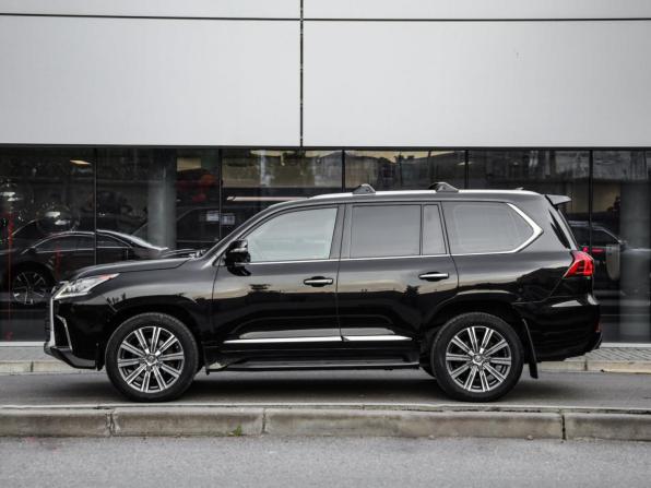 Lexus LX III Рестайлинг 2 с пробегом 2016 года, цена 6 499 000 рублей, 239708 км, внедорожник, Автокод Объявления