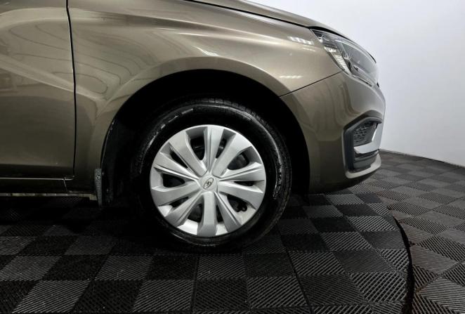 Lada (ВАЗ) Vesta I Рестайлинг (NG) с пробегом 2024 года, цена 1 450 000 рублей, 956 км, седан, Автокод Объявления