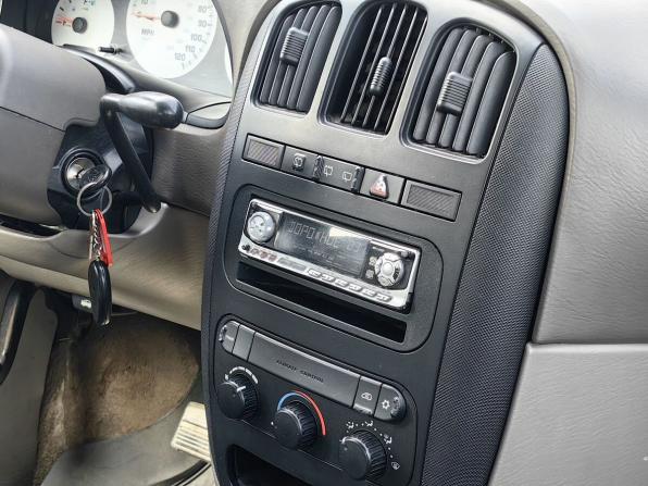 Dodge Caravan IV с пробегом 2001 года, цена 259 000 рублей, 182000 км, минивэн, Автокод Объявления