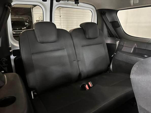 Lada (ВАЗ) Largus I Рестайлинг с пробегом 2025 года, цена 1 650 000 рублей, 25268 км, универсал, Автокод Объявления