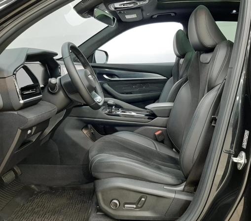 Geely Monjaro I с пробегом 2024 года, цена 3 290 000 рублей, 47404 км, внедорожник, Автокод Объявления