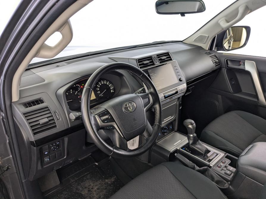 Toyota Land Cruiser Prado 150 Series Рестайлинг 2 Москва  - изображение 16