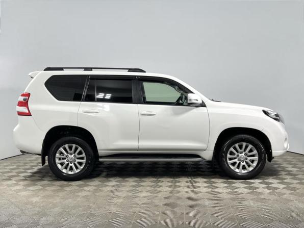 Toyota Land Cruiser Prado 150 Series Рестайлинг 1 с пробегом 2014 года, цена 3 496 900 рублей, 203803 км, внедорожник, Автокод Объявления
