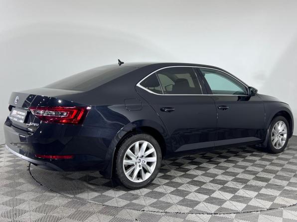 Skoda Superb III с пробегом 2017 года, цена 1 650 000 рублей, 143974 км, лифтбек, Автокод Объявления