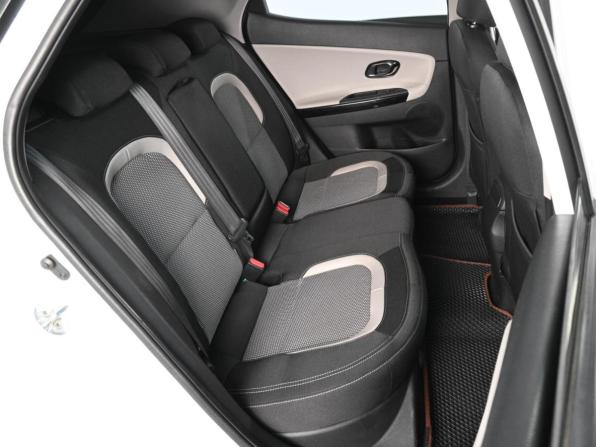 Kia Ceed II с пробегом 2015 года, цена 1 339 000 рублей, 141916 км, хэтчбек, Автокод Объявления