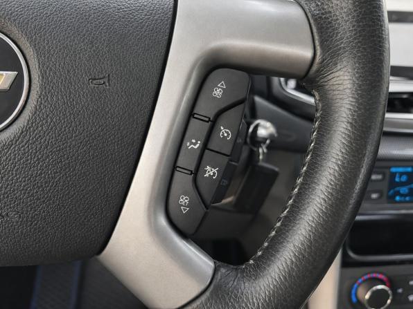Chevrolet Captiva I Рестайлинг с пробегом 2012 года, цена 1 399 000 рублей, 143000 км, внедорожник, Автокод Объявления