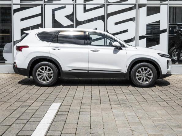 Hyundai Santa Fe IV с пробегом 2018 года, цена 2 479 000 рублей, 131884 км, внедорожник, Автокод Объявления