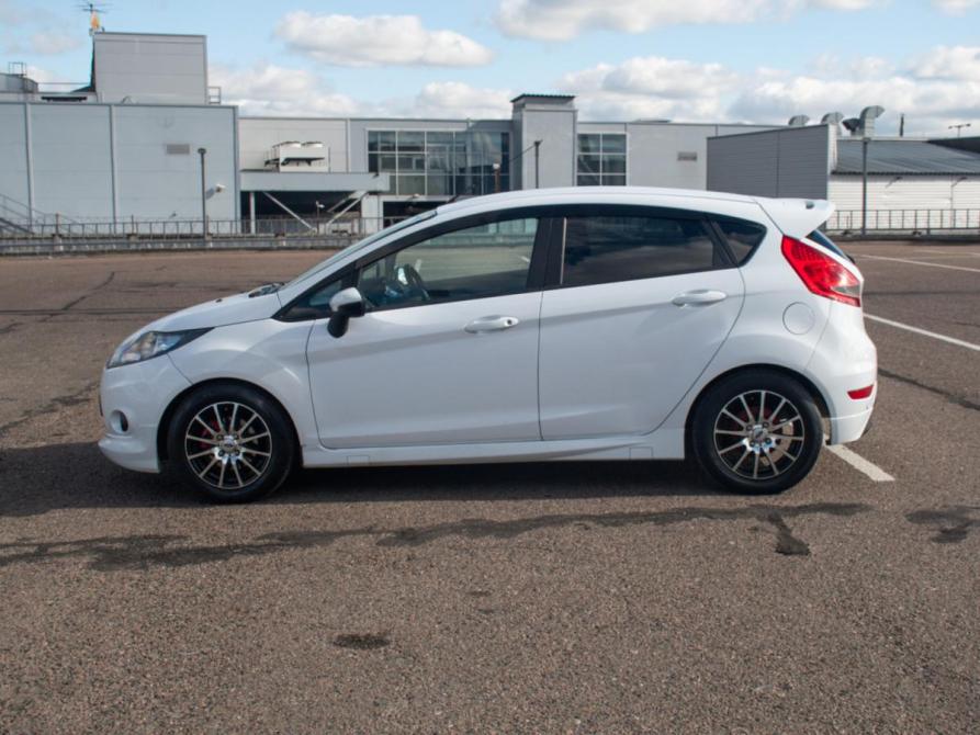 Ford Fiesta Mk6 Москва  - изображение 8