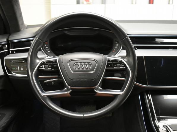 Audi A8 IV (D5) с пробегом 2021 года, цена 4 549 000 рублей, 176965 км, седан, Автокод Объявления