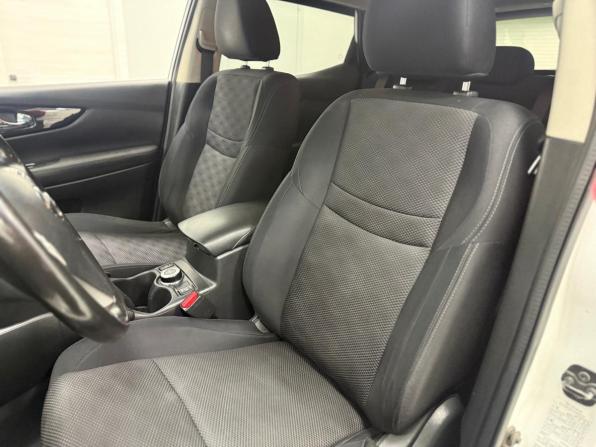 Nissan Qashqai II с пробегом 2017 года, цена 1 750 000 рублей, 98232 км, внедорожник, Автокод Объявления