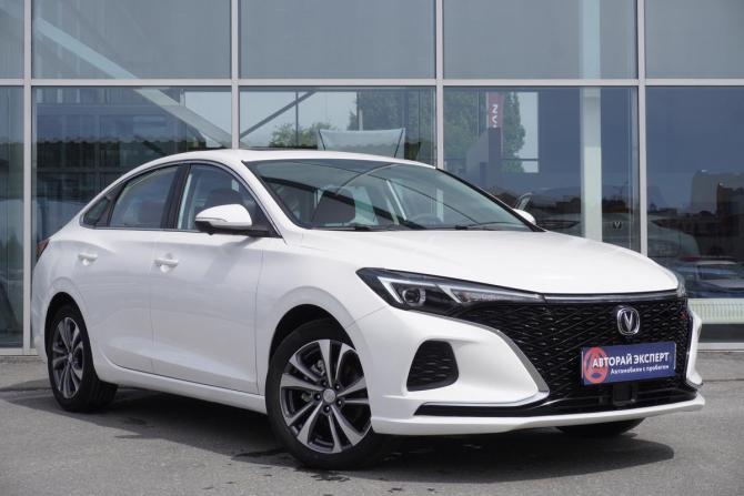 Changan Eado Plus с пробегом 2024 года, цена 1 869 000 рублей, 6558 км, седан, Автокод Объявления