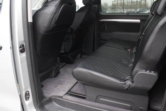 Peugeot Traveller I с пробегом 2019 года, цена 2 825 000 рублей, 173914 км, минивэн, Автокод Объявления