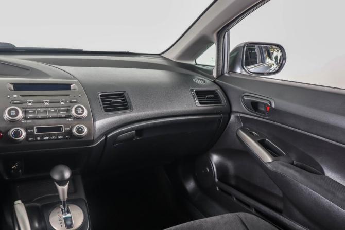 Honda Civic VIII Рестайлинг с пробегом 2010 года, цена 949 000 рублей, 216871 км, седан, Автокод Объявления