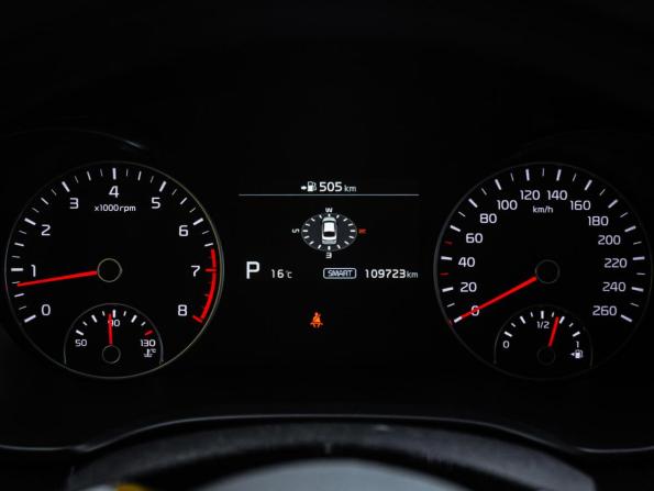 Kia Optima IV Рестайлинг с пробегом 2018 года, цена 2 050 000 рублей, 109721 км, седан, Автокод Объявления