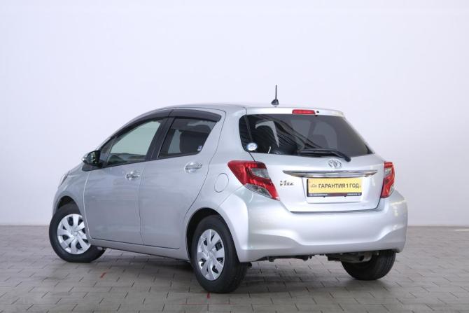Toyota Vitz III (XP130) Рестайлинг с пробегом 2015 года, цена 1 229 000 рублей, 18650 км, хэтчбек, Автокод Объявления