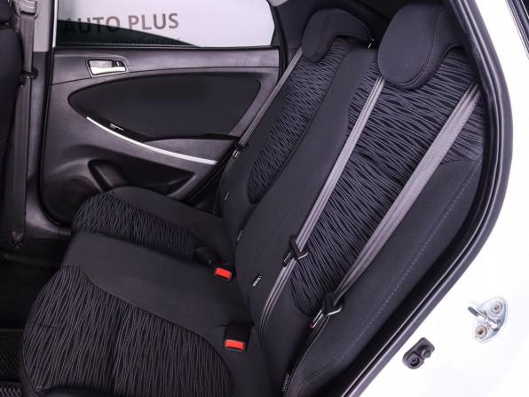 Hyundai Solaris I Рестайлинг с пробегом 2015 года, цена 899 000 рублей, 199000 км, седан, Автокод Объявления