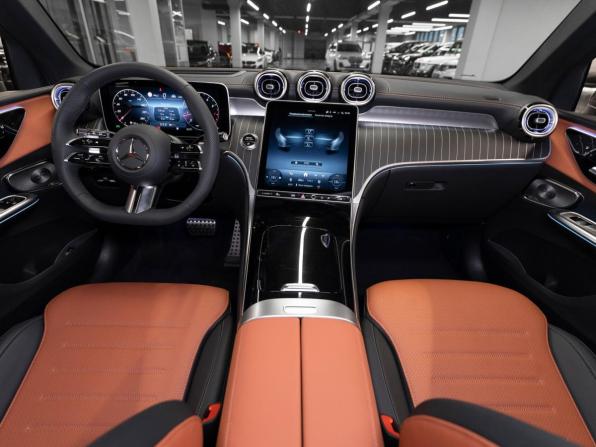 Mercedes-Benz GLC II (X254) с пробегом 2026 года, цена 9 300 000 рублей, 50 км, внедорожник, Автокод Объявления