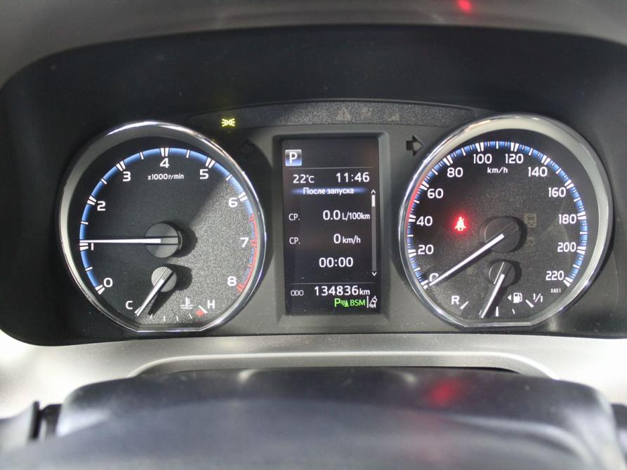 Toyota RAV4 IV (XA40) Рестайлинг Москва  - изображение 17