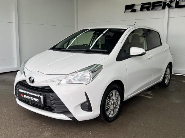 Toyota Vitz III (XP130) Рестайлинг с пробегом 2019 года, цена 1 139 000 рублей, 39600 км, хэтчбек, Автокод Объявления