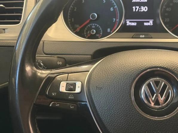 Volkswagen Golf VII с пробегом 2013 года, цена 1 025 000 рублей, 275361 км, хэтчбек, Автокод Объявления