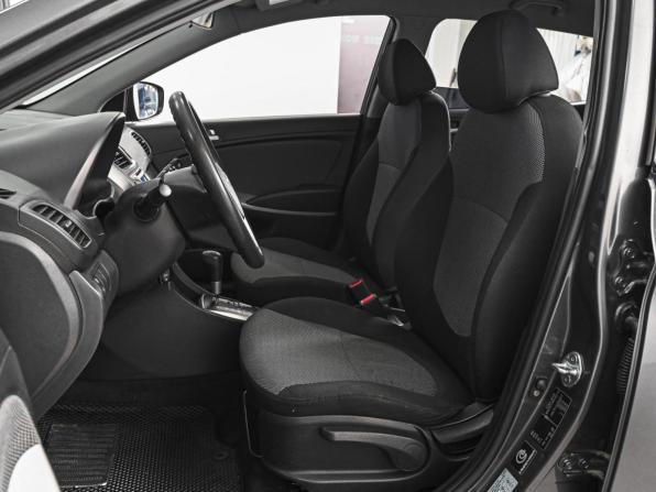 Hyundai Solaris I с пробегом 2012 года, цена 950 000 рублей, 118905 км, хэтчбек, Автокод Объявления