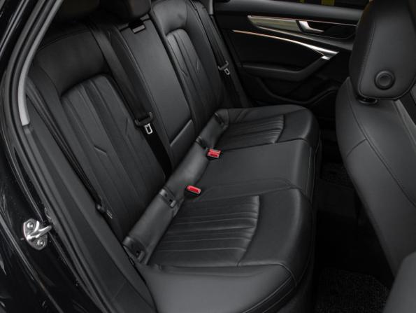 Audi A6 V (C8) с пробегом 2019 года, цена 3 299 999 рублей, 103967 км, седан, Автокод Объявления
