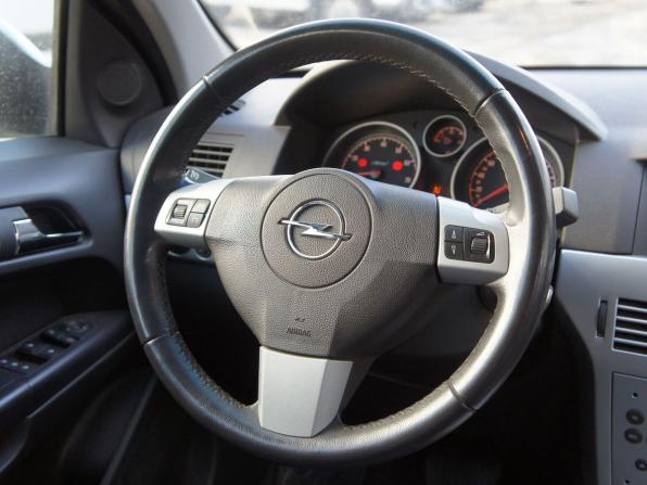Opel Astra H Рестайлинг с пробегом 2010 года, цена 431 000 рублей, 115000 км, хэтчбек, Автокод Объявления