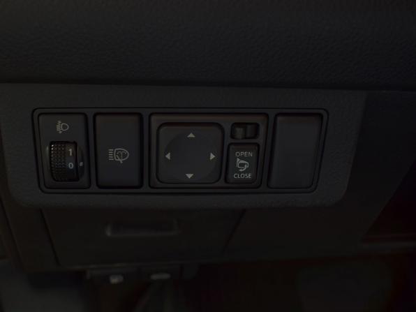 Nissan Tiida I Рестайлинг с пробегом 2011 года, цена 749 999 рублей, 132488 км, седан, Автокод Объявления
