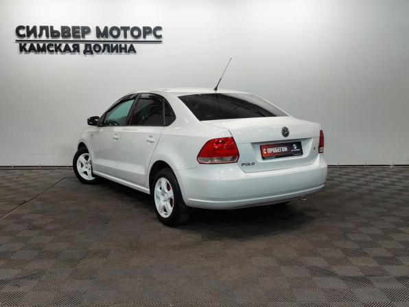 Volkswagen Polo V с пробегом 2012 года, цена 630 000 рублей, 175000 км, седан, Автокод Объявления