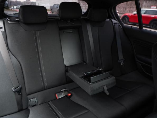 BMW 1 серии II (F20/F21) Рестайлинг 2 с пробегом 2019 года, цена 1 989 000 рублей, 105474 км, хэтчбек, Автокод Объявления