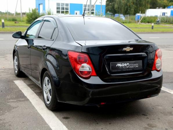 Chevrolet Aveo II с пробегом 2012 года, цена 380 000 рублей, 305900 км, седан, Автокод Объявления