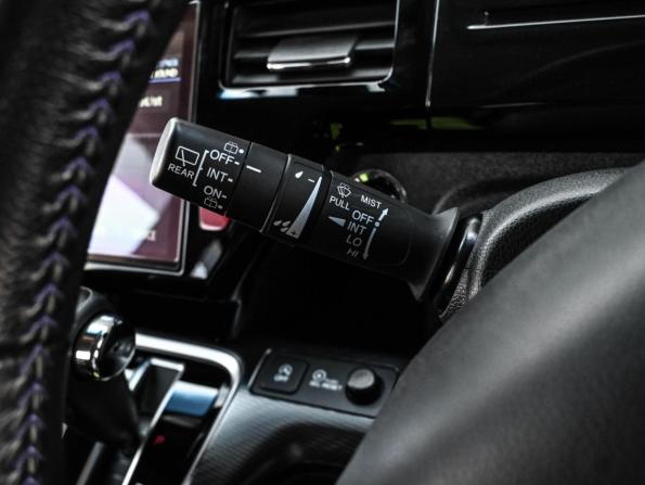 Honda Stepwgn V Рестайлинг с пробегом 2019 года, цена 2 739 000 рублей, 67217 км, минивэн, Автокод Объявления