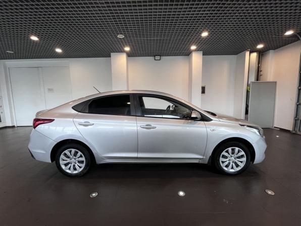 Hyundai Solaris II с пробегом 2019 года, цена 1 180 000 рублей, 214210 км, седан, Автокод Объявления