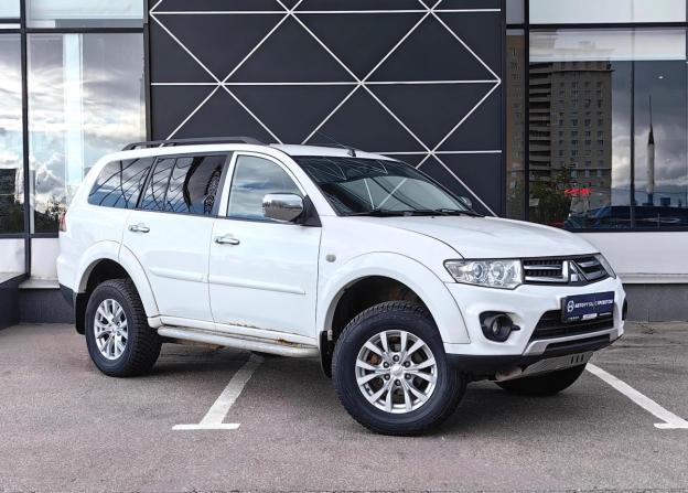 Mitsubishi Pajero Sport II Рестайлинг с пробегом 2013 года, цена 1 322 000 рублей, 194655 км, внедорожник, Автокод Объявления