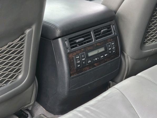 Toyota Land Cruiser 200 Series с пробегом 2009 года, цена 2 415 000 рублей, 203644 км, внедорожник, Автокод Объявления