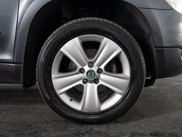 Skoda Yeti I с пробегом 2013 года, цена 1 150 000 рублей, 187620 км, внедорожник, Автокод Объявления