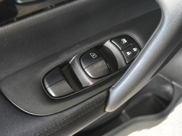 Nissan Qashqai II с пробегом 2018 года, цена 1 321 000 рублей, 143775 км, внедорожник, Автокод Объявления