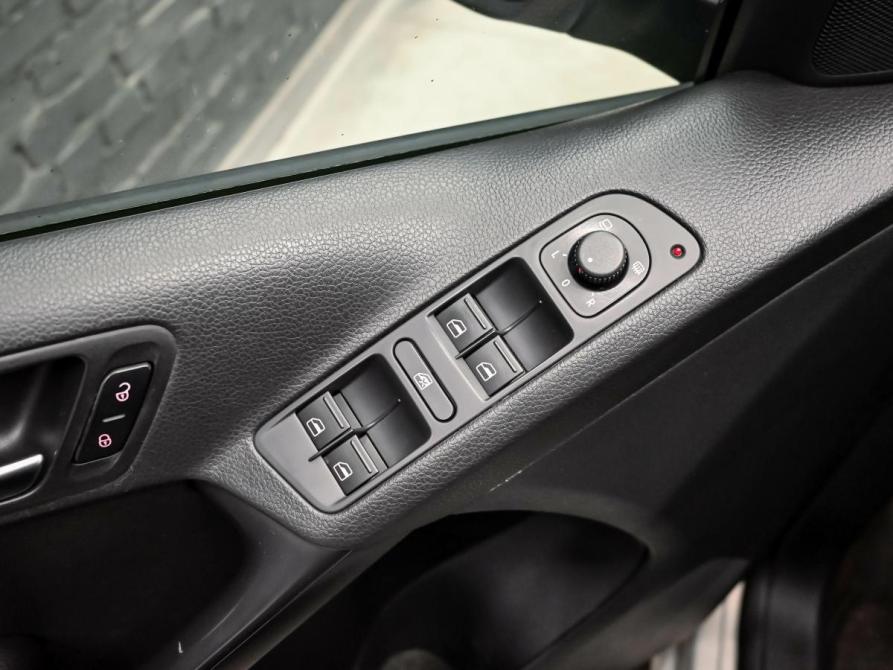Volkswagen Tiguan I Рестайлинг Екатеринбург  - изображение 14