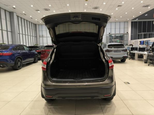 Nissan Qashqai II с пробегом 2015 года, цена 1 499 000 рублей, 104727 км, внедорожник, Автокод Объявления