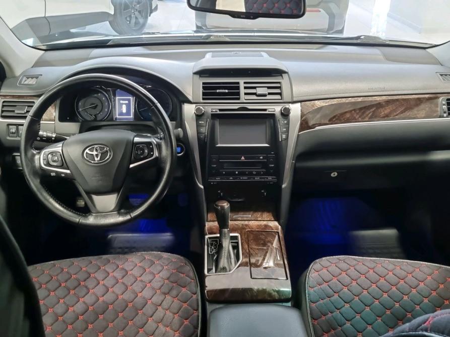 Toyota Camry VII (XV50) Рестайлинг Омск  - изображение 7