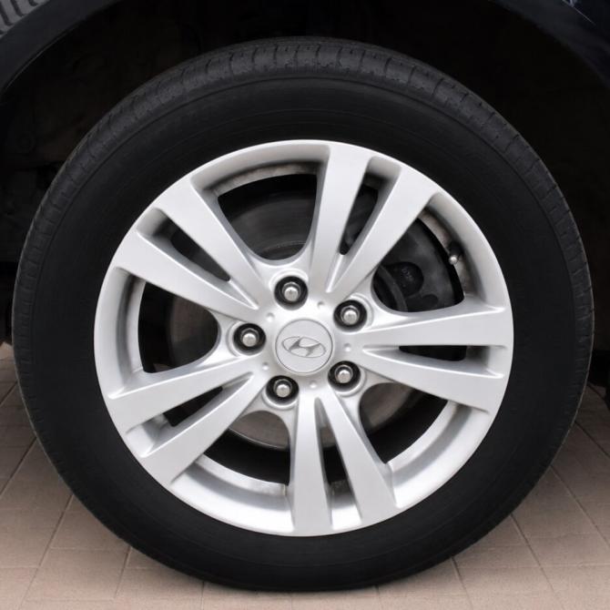 Hyundai Sonata V (NF) Москва  - изображение 15