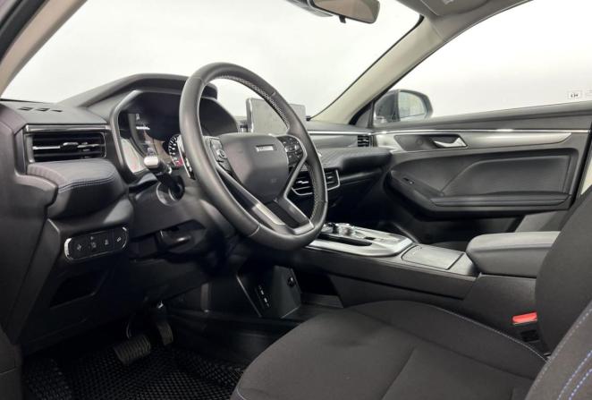 Haval Jolion I Рестайлинг с пробегом 2025 года, цена 2 190 000 рублей, 8188 км, внедорожник, Автокод Объявления